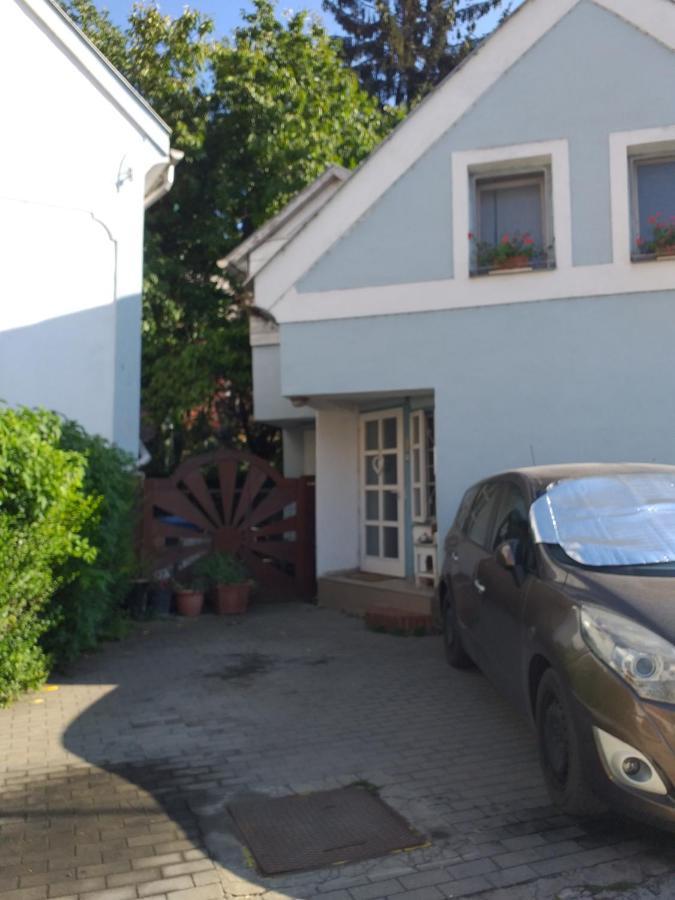 Galeria Villa Veszprém Esterno foto