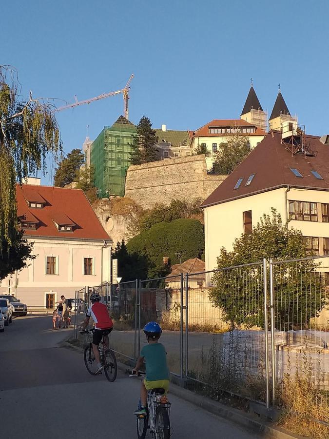 Galeria Villa Veszprém Esterno foto