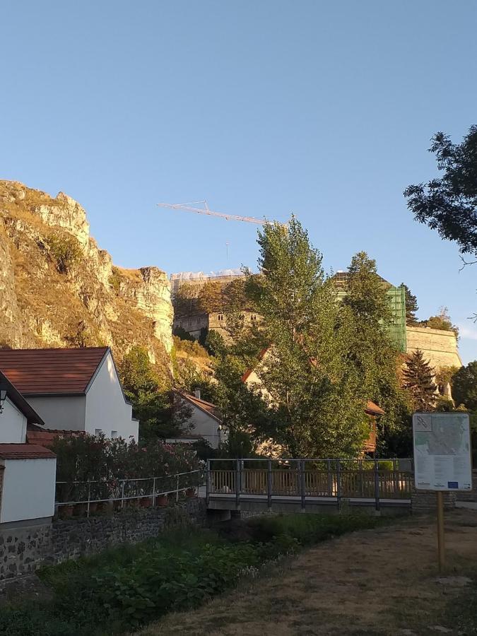 Galeria Villa Veszprém Esterno foto