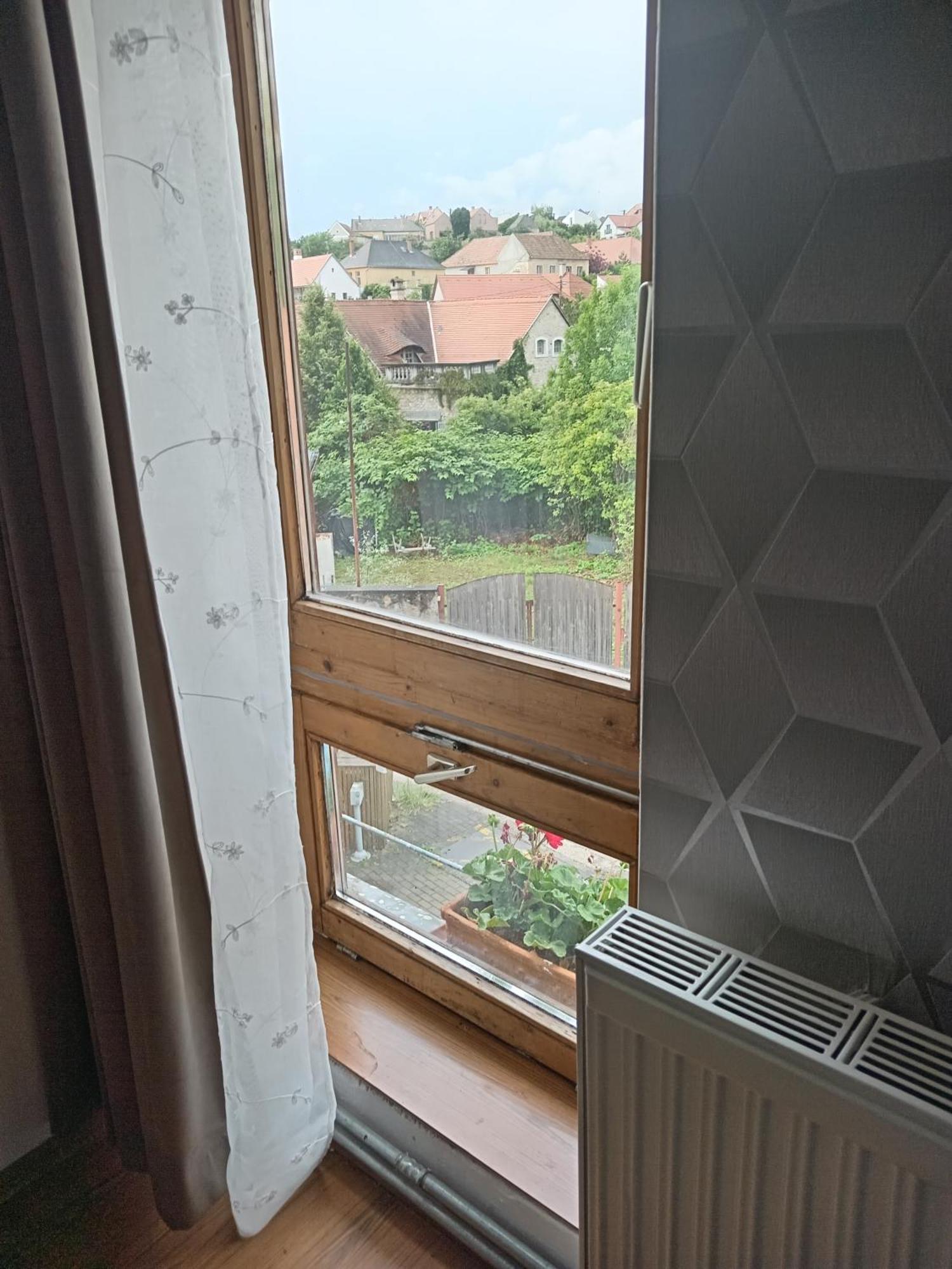 Galeria Villa Veszprém Esterno foto